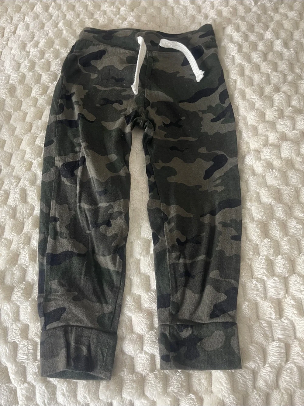 Old Navy Green & Black Camo Jogger Pants with White Drawstring